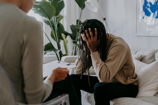 Support Groups Vs. Therapy